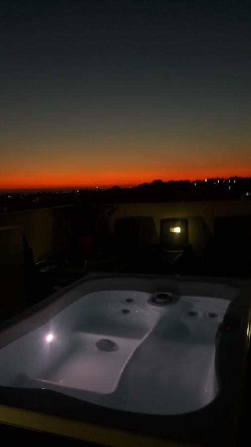 B&B Punta Stilo トッレ・サン・ジョヴァンニ・ウジェント エクステリア 写真