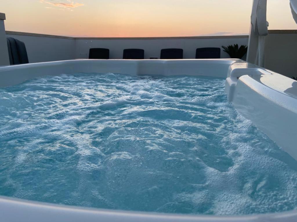 B&B Punta Stilo トッレ・サン・ジョヴァンニ・ウジェント エクステリア 写真