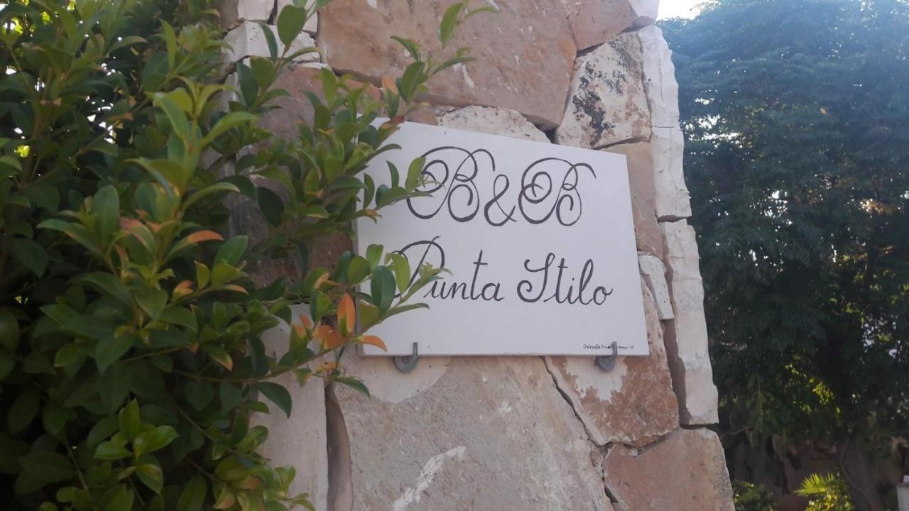 B&B Punta Stilo トッレ・サン・ジョヴァンニ・ウジェント エクステリア 写真
